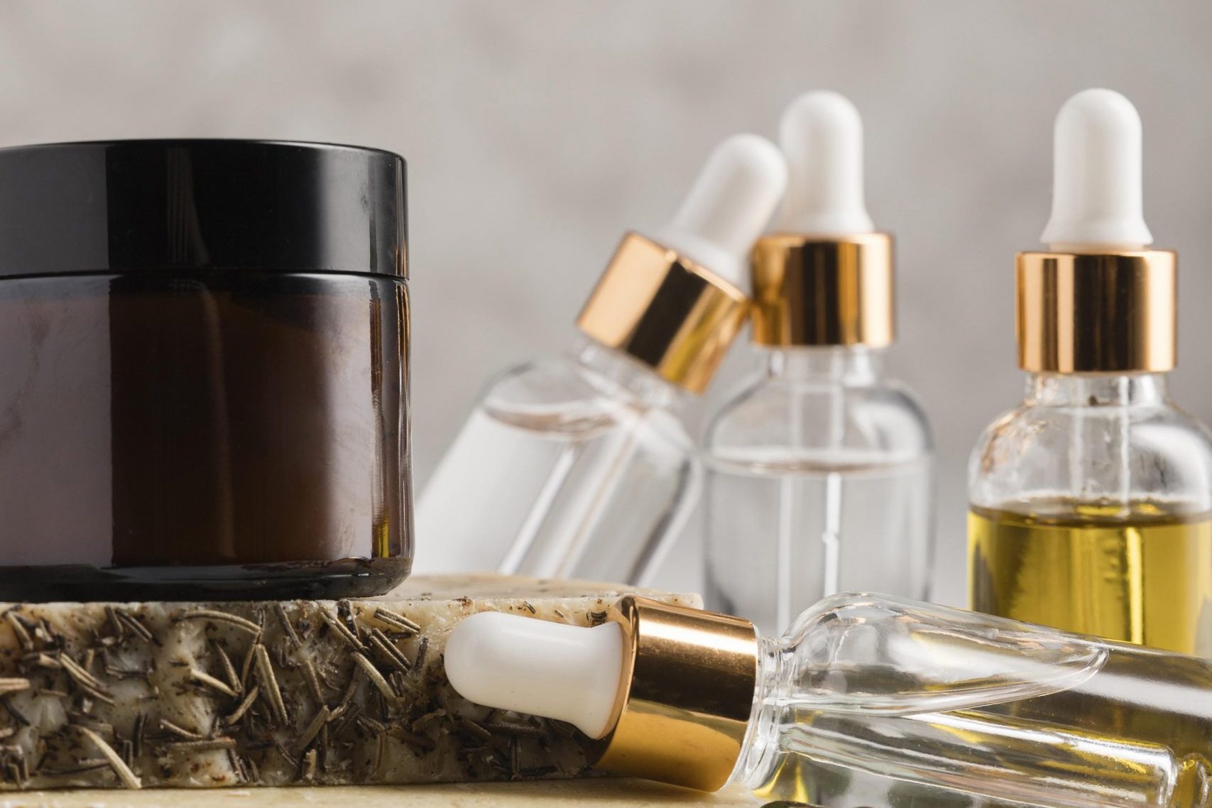 front-view-natural-cosmetics-concept