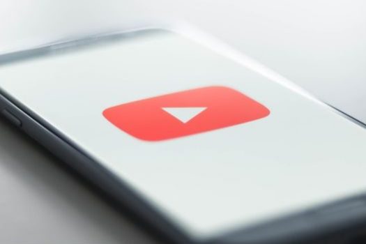 Like with other social media platforms, YouTube content needs to be focused, emphasising the knowledge of your business | DMX Marketing Experts Like with other social media platforms, YouTube content needs to be focused, emphasising the knowledge of your business | DMX Marketing Experts
