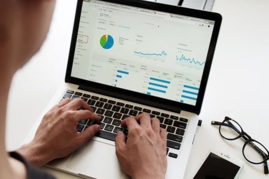 Google Analytics to be updated, focusing on easier to find insights and customer privacy | DMX Marketing Experts