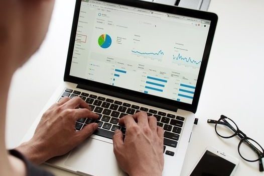 Google Analytics to be updated, focusing on easier to find insights and customer privacy | DMX Marketing Experts