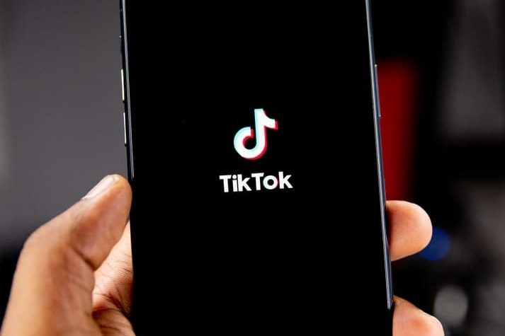 Remember to optimise your Tik Tok profile and bio to give the best impression | DMX Marketing Experts Remember to optimise your Tik Tok profile and bio to give the best impression | DMX Marketing Experts