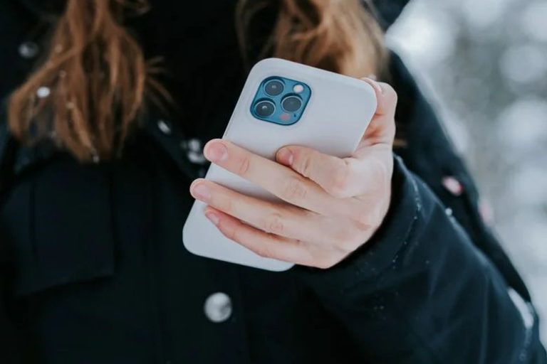 Instagram Stories to hold a quater of the platforms ad revenue in 2022 Instagram Stories to hold a quater of the platforms ad revenue in 2022